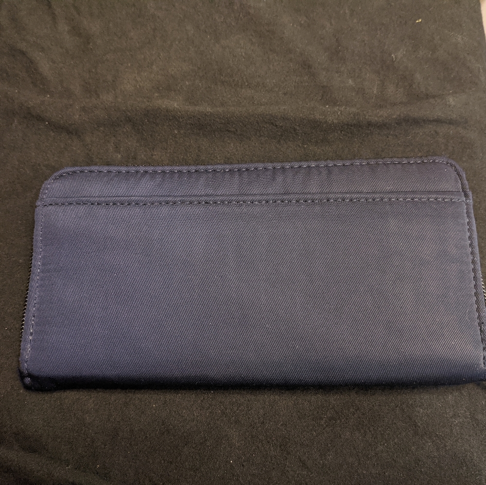 Vera Bradley accordion wristlet